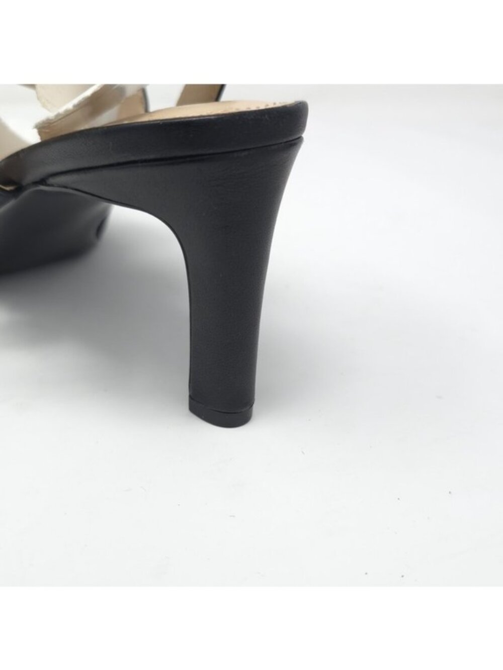 Calvin Klein Women's Larin Pump, Black Leather, 11M - Picture 6 of 8